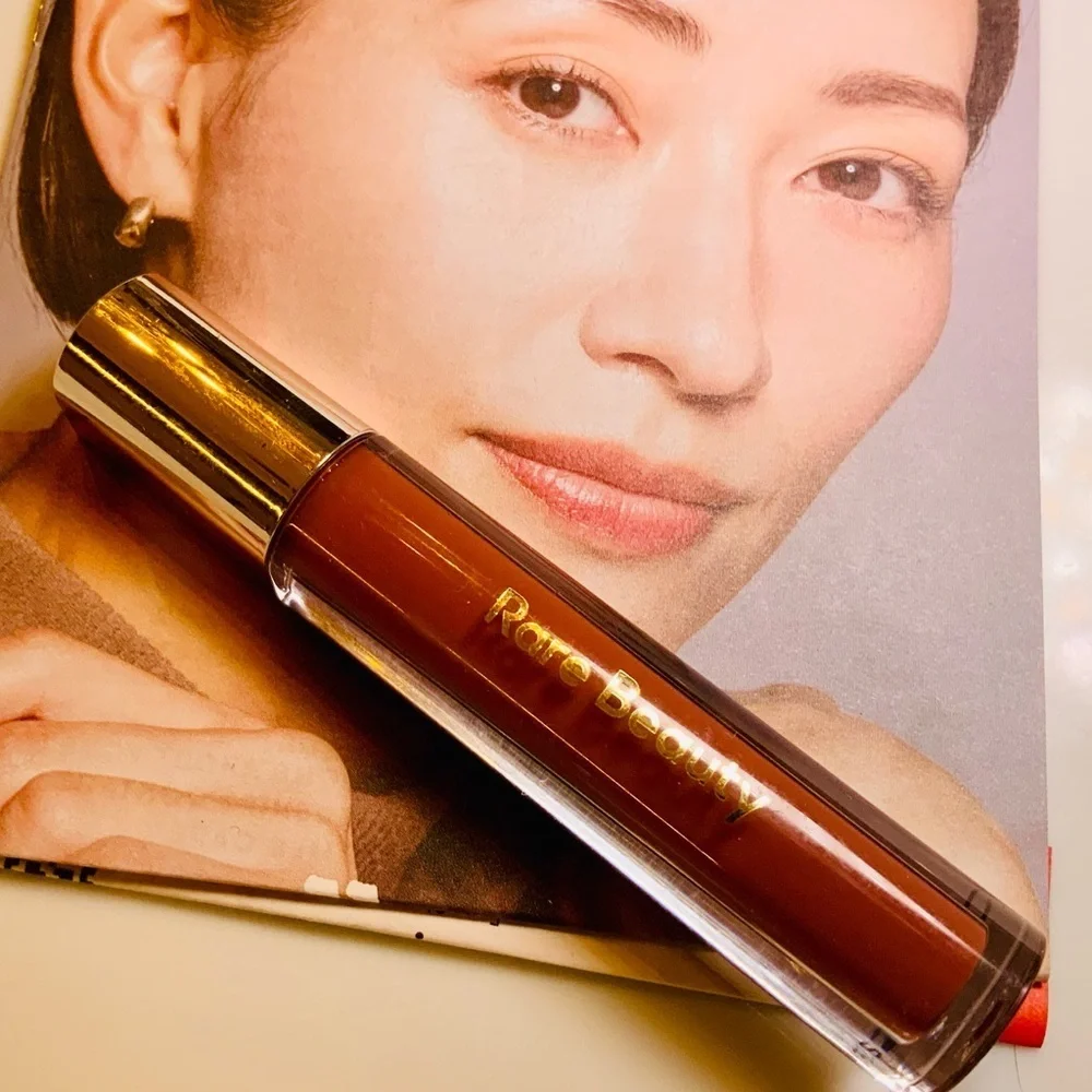 Ellen Tracy Lip Gloss 5‎ every day shades